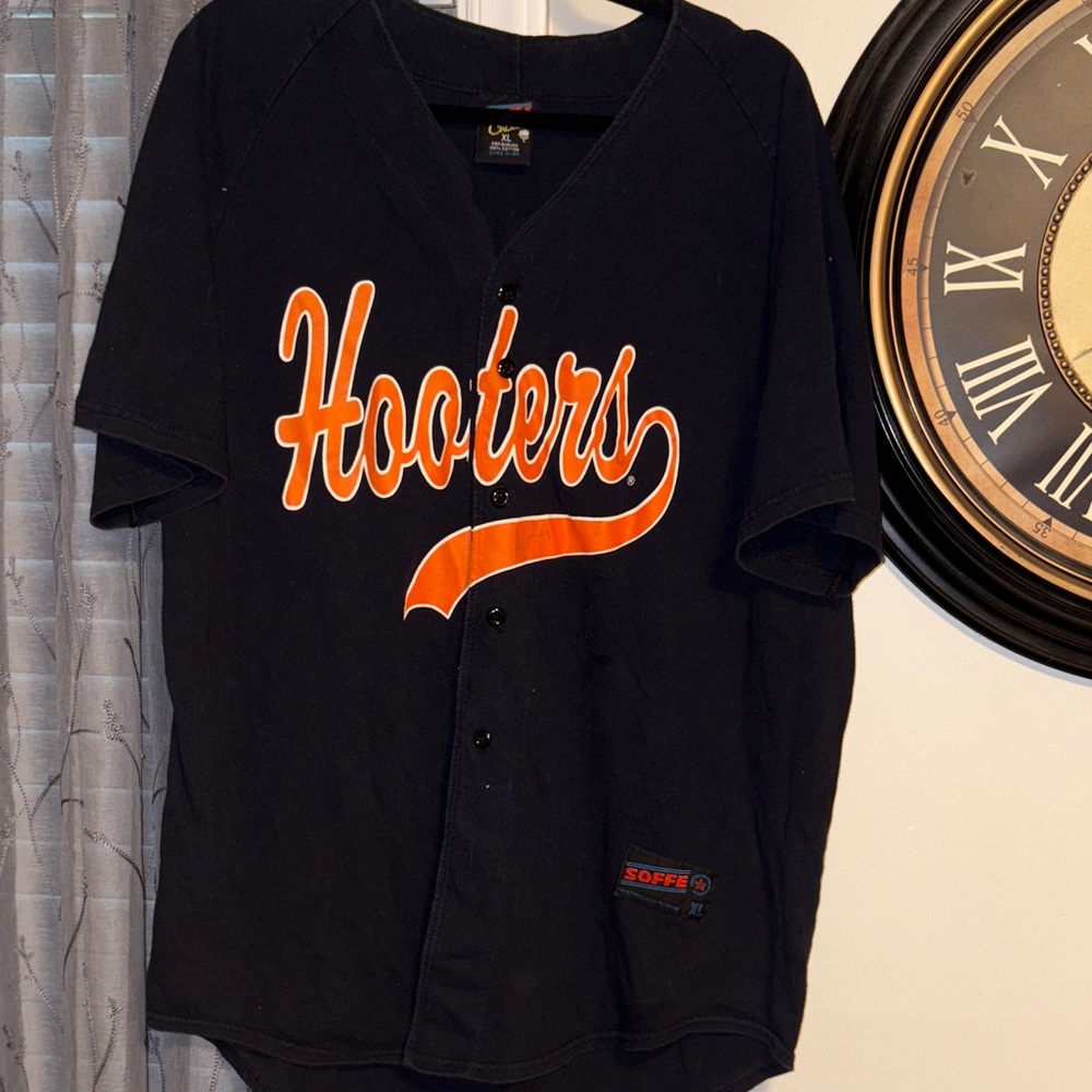 Vintage Soffe Hooters Black cotton Baseball Jersey